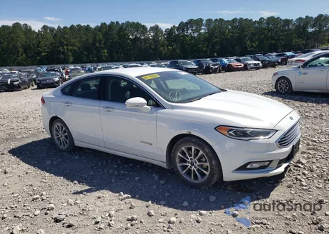 2017 Ford Fusion Se Hybrid из США, поврежденный, VIN 3FA6P0LU5HR409231